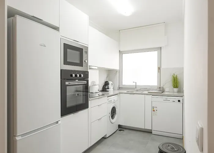 Miral Beachside 2 - By Hd 알부페이라